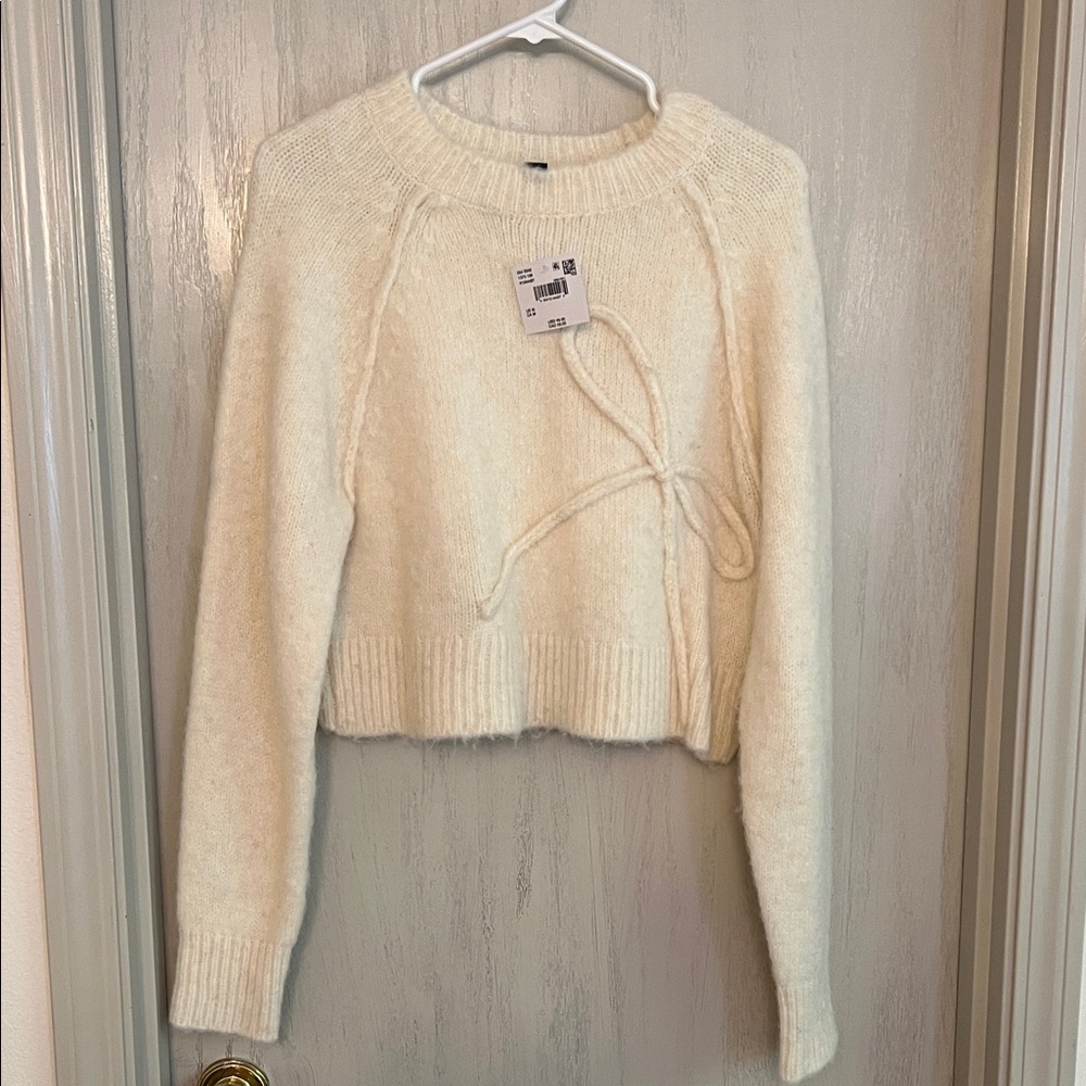 American Eagle Women's Cream Crewneck Fuzzy Knit Sweater